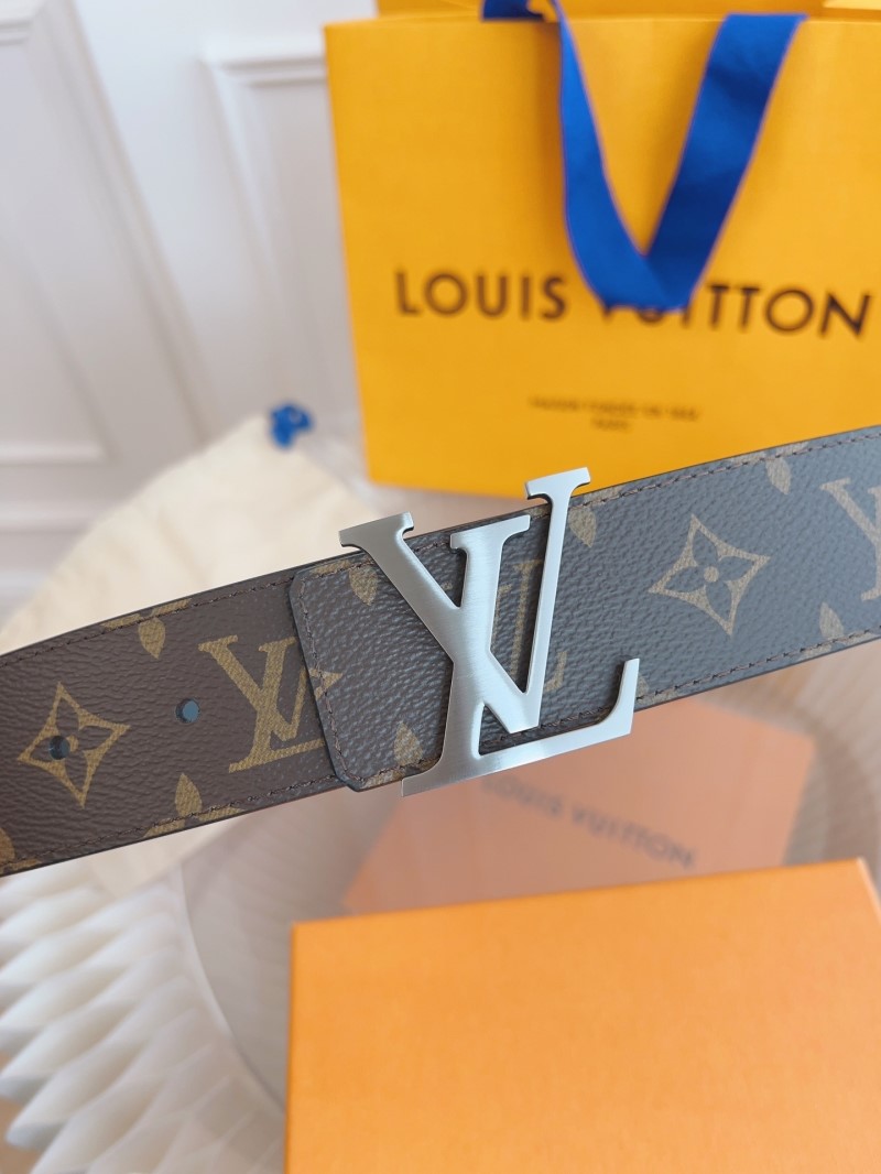 LOUIS VUITTON Belts